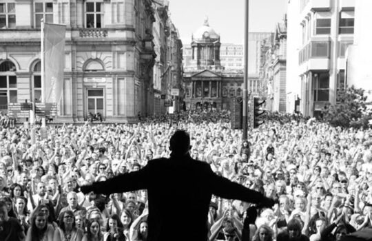 ‘A Taste of Robbie’ Robbie Williams Act