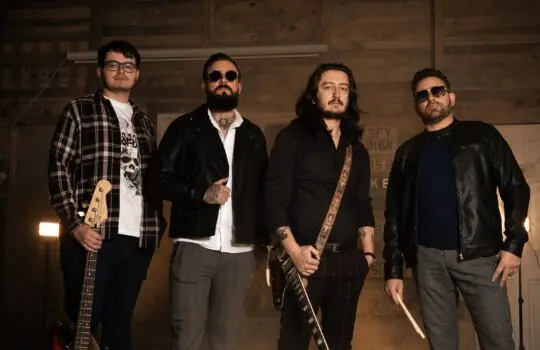 ‘Arctic Roll’ – The Ultimate Arctic Monkeys Experience